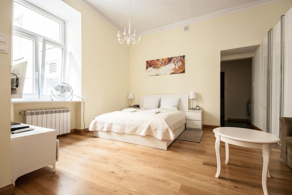Elegant Apartment Foksal Varsóvia Exterior foto